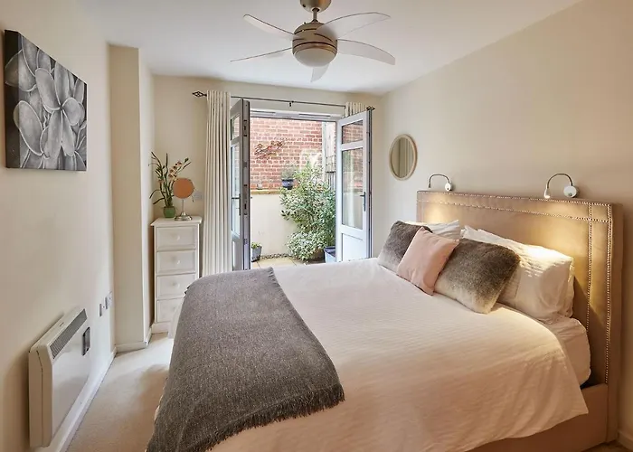 Host & - The Eskape Lejlighed